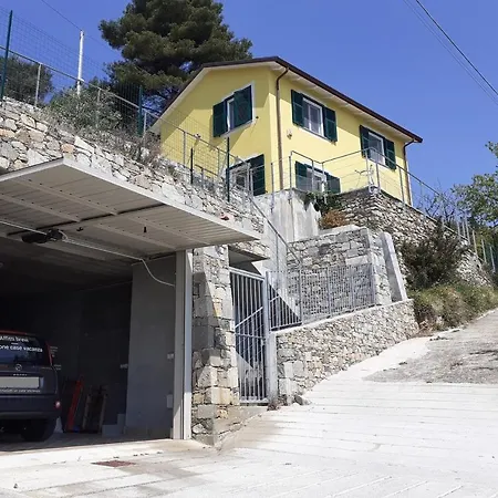 Holiday home Cherry Garden Alassio
